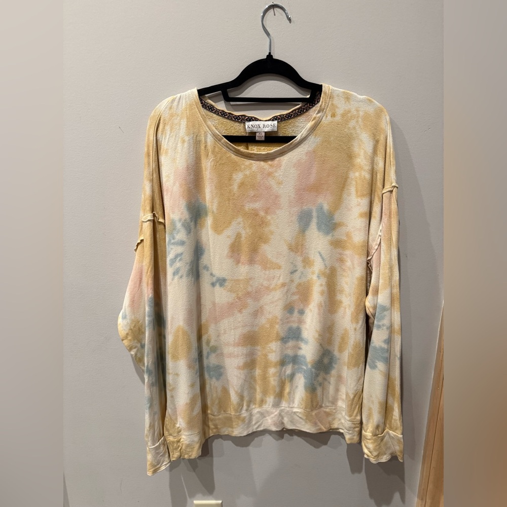Knox Rose Women's Tie-Dye Sweatshirt - Cream, Blue, Pink